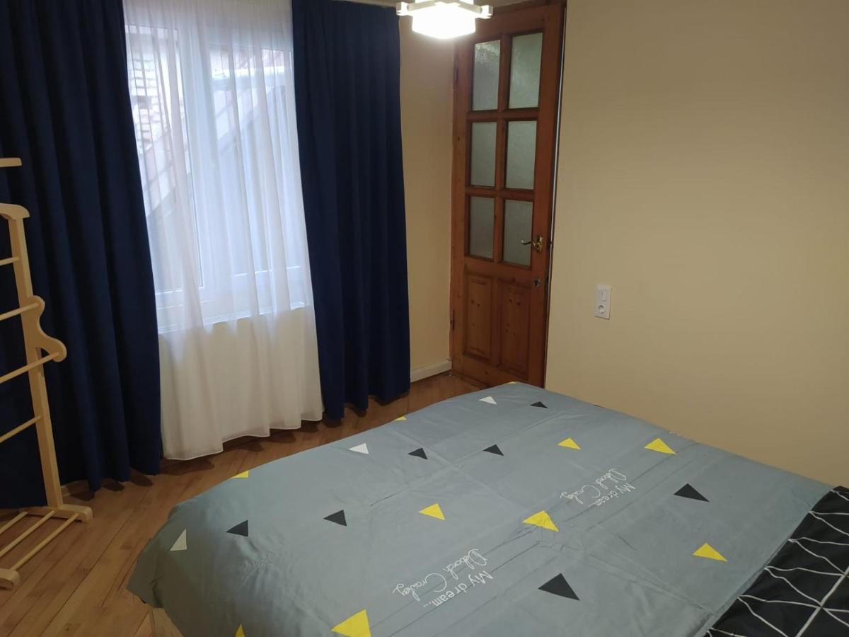 Apartment Dry Bridge Tbilisi Buitenkant foto