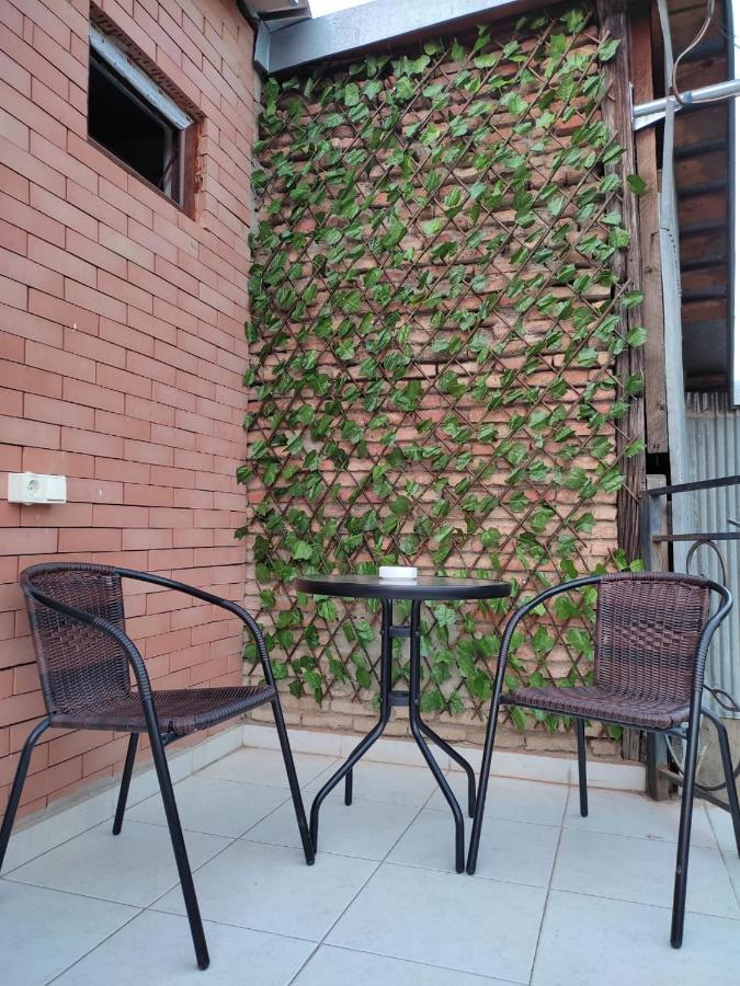 Apartment Dry Bridge Tbilisi Buitenkant foto