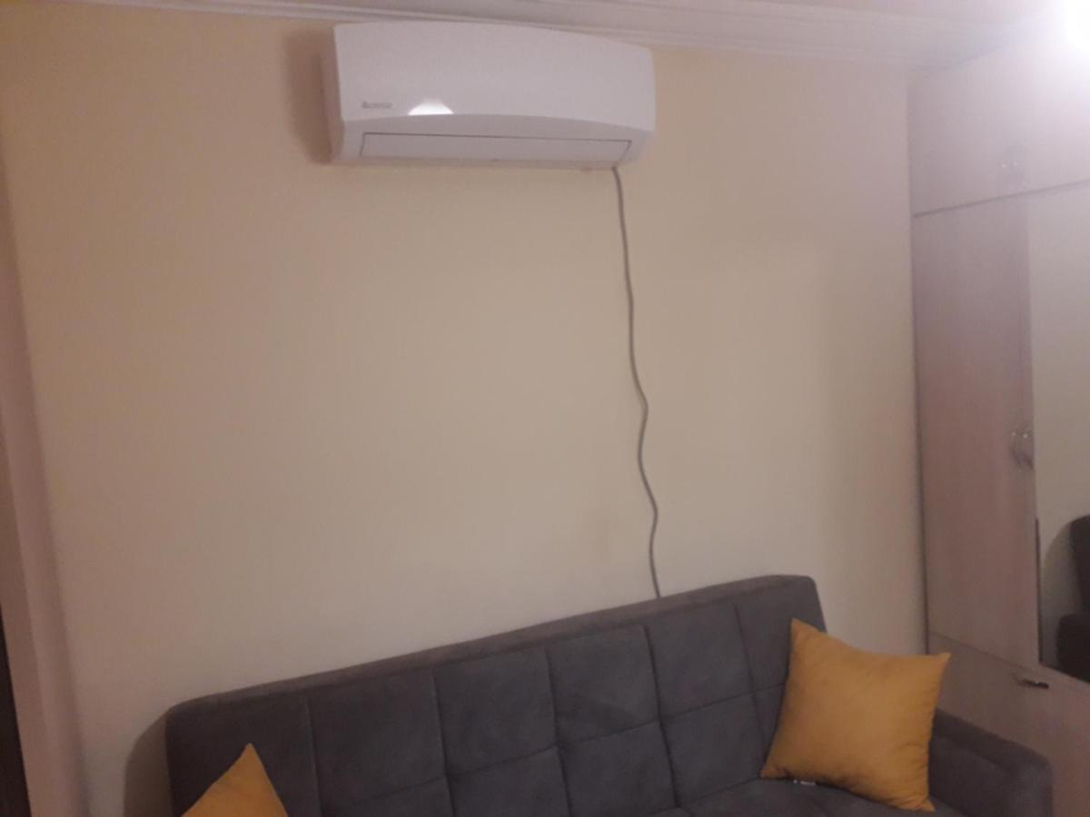 Apartment Dry Bridge Tbilisi Buitenkant foto